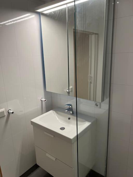 Studio Apartment Reykjavik City Center Экстерьер фото